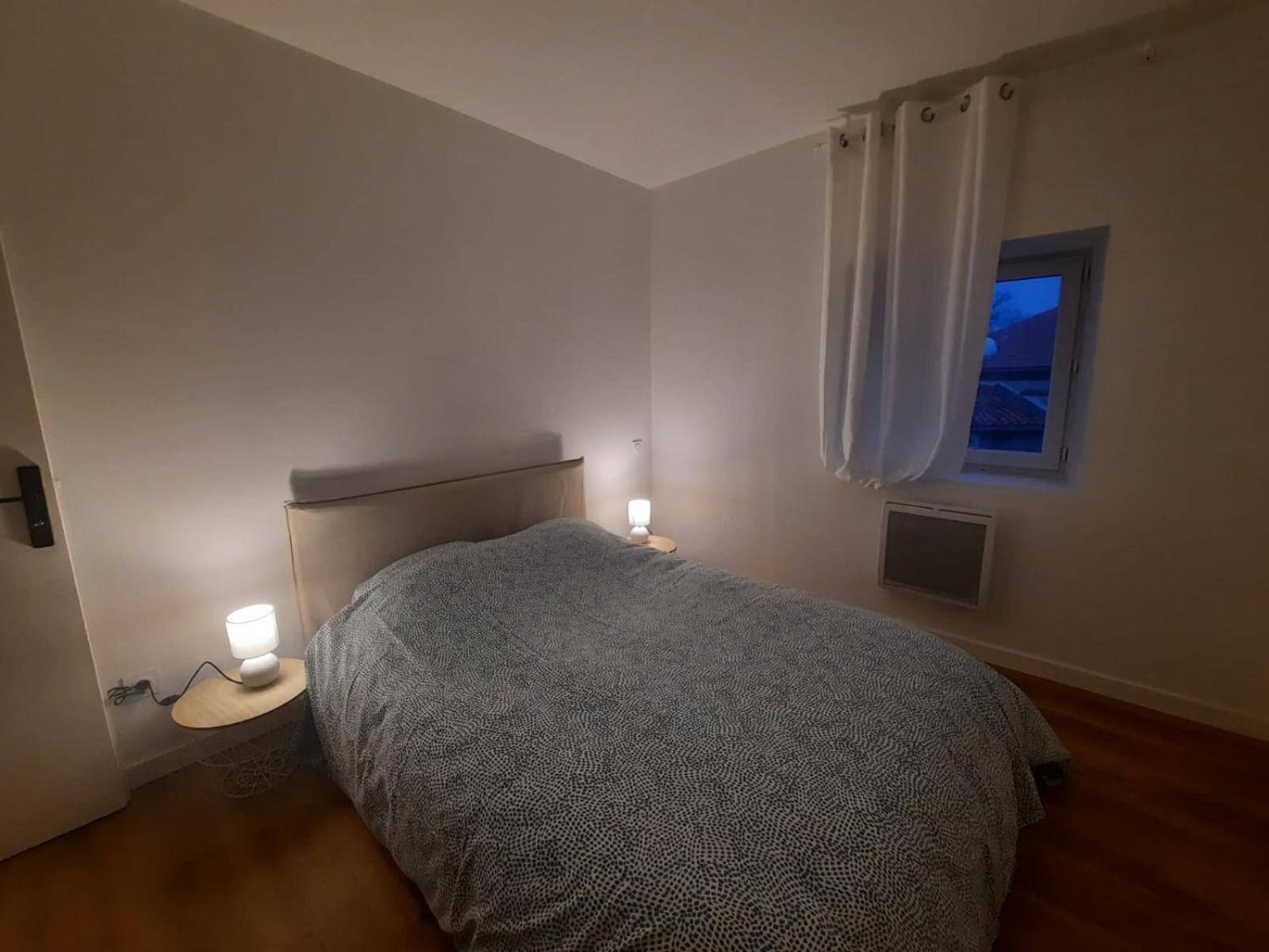 T2 Chic & Yellow Apartment Mazamet
